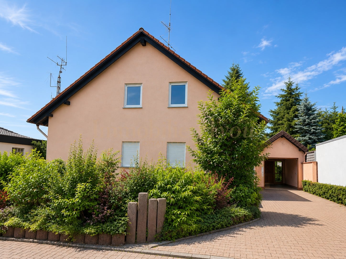 Zweifamilienhaus kaufen in Ramstein-Miesenbach &mdash; 210m&sup2;, 6 Zimmer, Kapitalanlage Immobilien Kaiserslautern