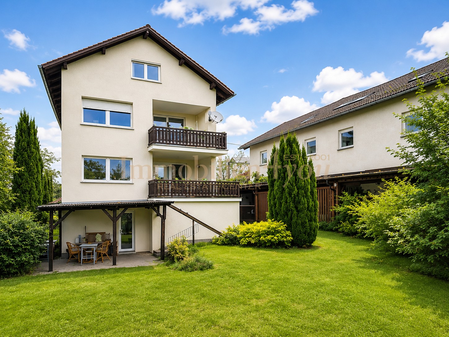 Mehrfamilienhaus kaufen in Weisenheim am Sand &mdash; freistehendes Geb&auml;ude, 197m&sup2; Wohnfl&auml;che, Immobilien Pfalz